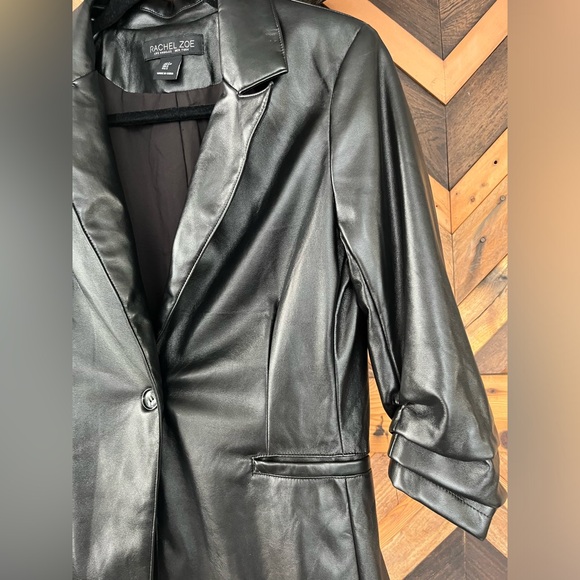 Rachel Zoe Faux Leather 90s Blazer Cinched Sleeves Size Small - Picture 7 of 11